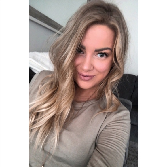 Meet your Posher, Kellie - Picture 1 of 1